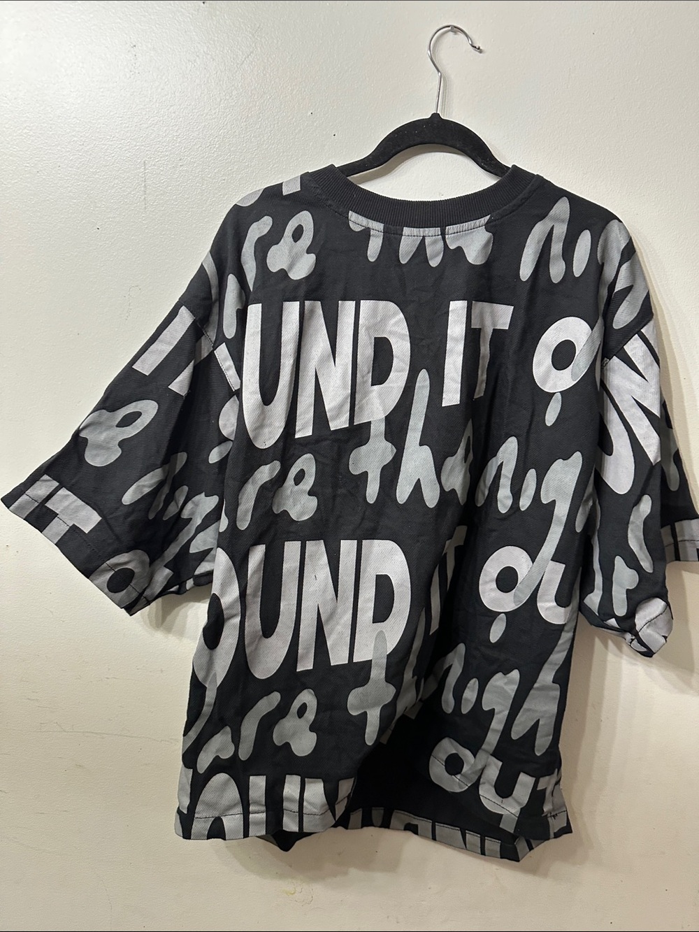 Zara Black and White Graphic Short Sleeve Tee